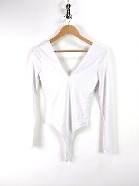 Urban Social Womens White V Neck Long Sleeve‎ Thong Bodysuit Size XS